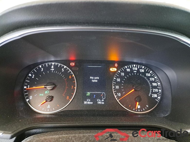 RENAULT Mégane Berline / 2020 / 5P / Berline evolution TCe 140 #6