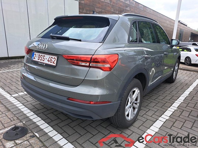 AUDI Q3 1.4 45 TFSI E S TRONIC #4