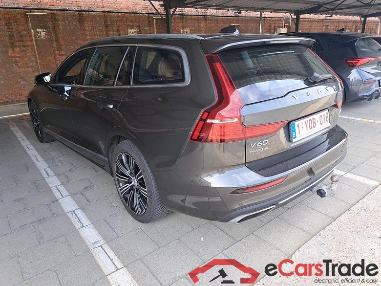 VOLVO V60 - 2018 2.0 T6 AWD PHEV Inscription Expression #3