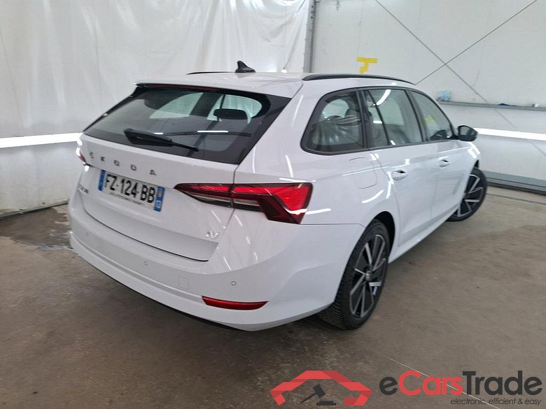 SKODA Octavia Combi / 2020 / 5P / Break 1.4 TSI PHEV iV 204 DSG6e Business #3