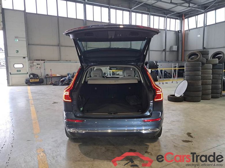 VOLVO XC60 / 2021 / 5P / SUV T6 PLUG-IN AWD AUTO CORE #5