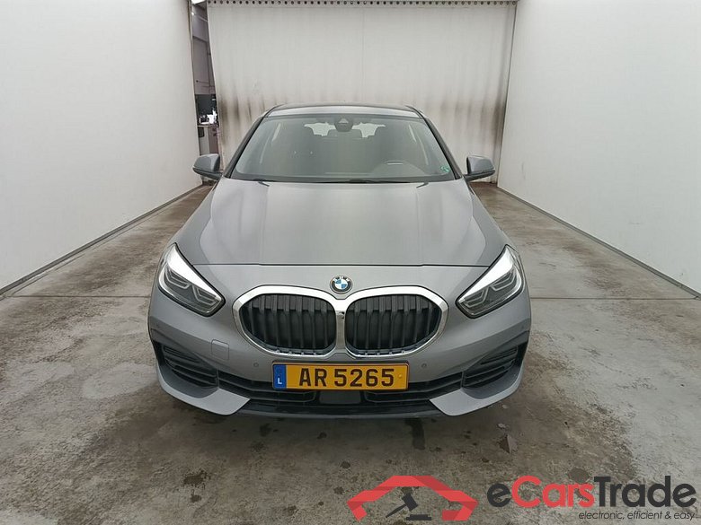 BMW 1 HATCH DIESEL - 2019 118 dA 150hp (EU6AP) 5d #5
