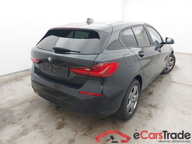 BMW 1 Reeks Hatch 118iA (100 kW) 5d #2