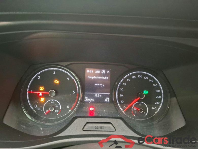 VOLKSWAGEN Transporter / 2019 / 4P / Fourgon tôlé 2.0 TDi 150 DSG7 L1H1 Business Line #6