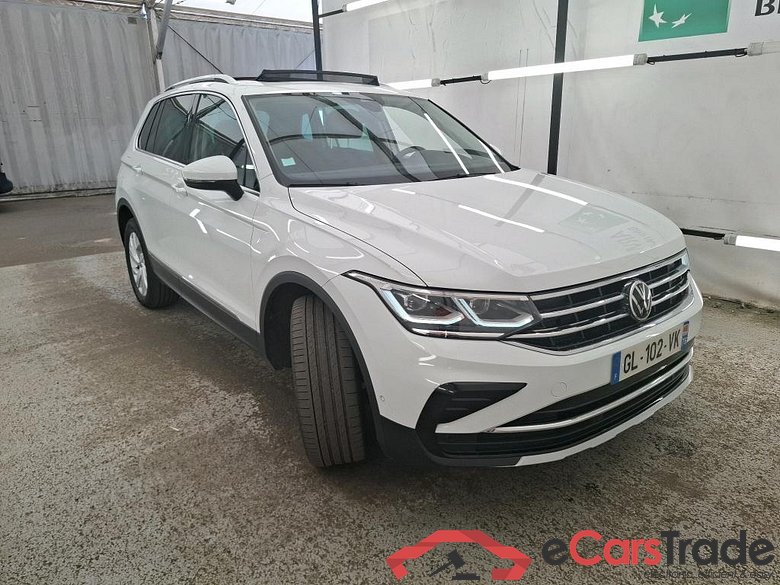 VOLKSWAGEN Tiguan / 2020 / 5P / SUV 1.4 eHybrid 245 DSG6 Elegance #4