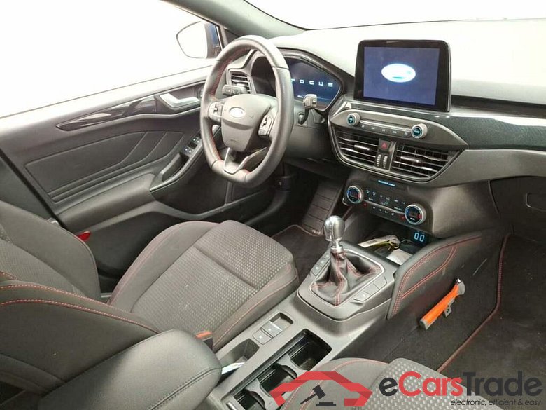 FORD Focus Wagon 1.5 EcoBl. ST L.XBns #3