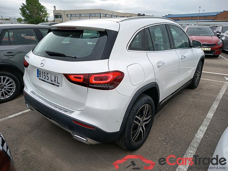 MERCEDES-BENZ GLA / 2020 / 5P / todoterreno GLA 250 e #2