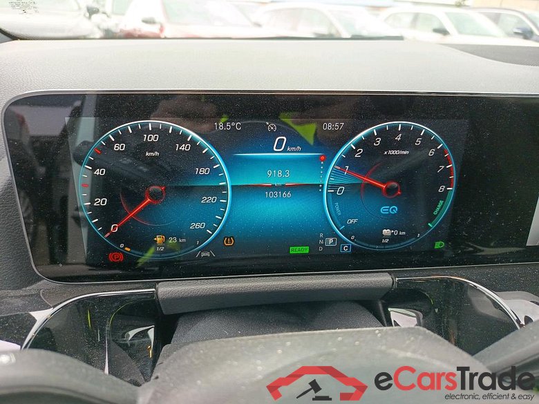 MERCEDES-BENZ GLA / 2020 / 5P / todoterreno GLA 250 e #4