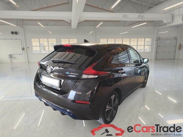 NISSAN LEAF / 2017 / 5P / BERLINA BUSINESS 40KWH #2