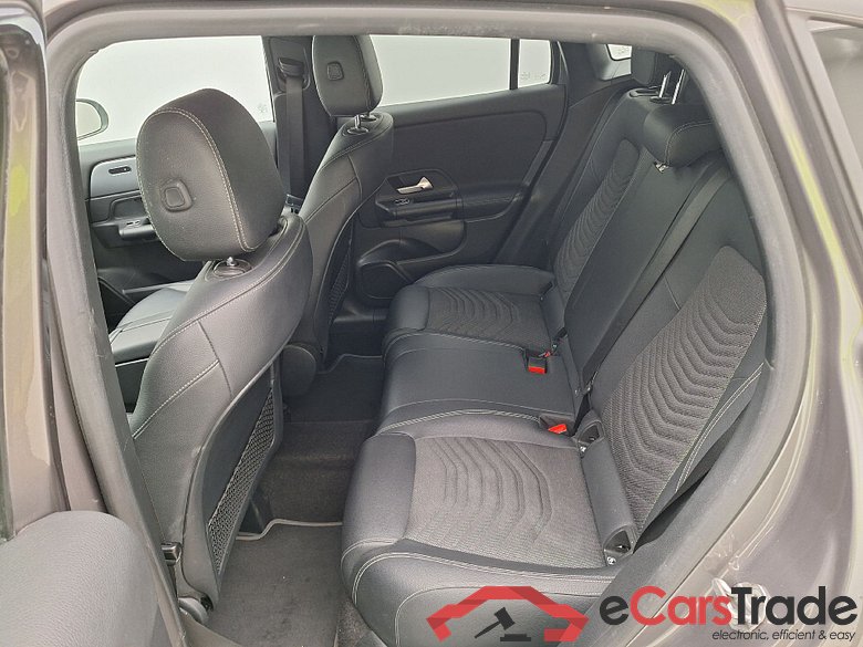 Mercedes, GLA '20 PHEV, Mercedes-Benz GLA GLA 250e Business Solution 5d #4