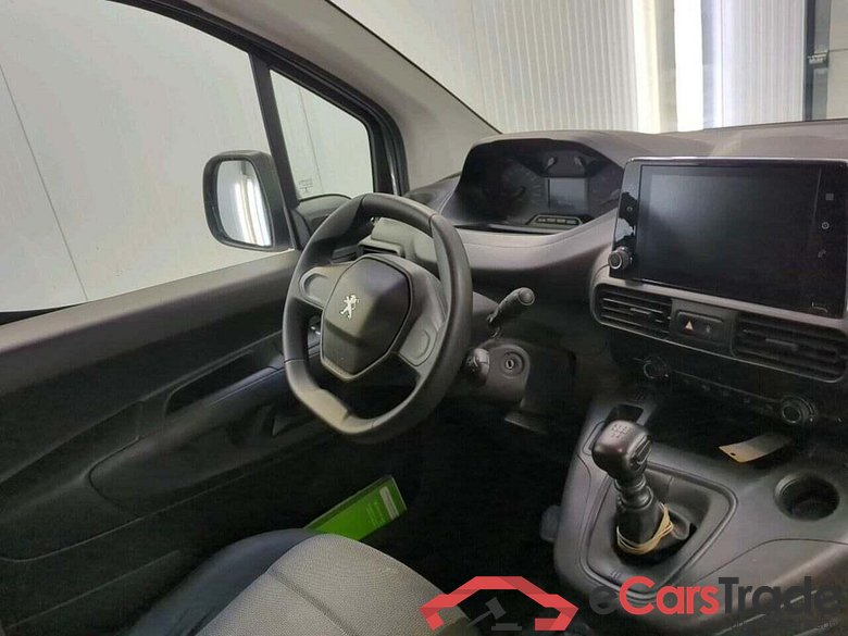 PEUGEOT Partner 1.2 PT. Premium #3