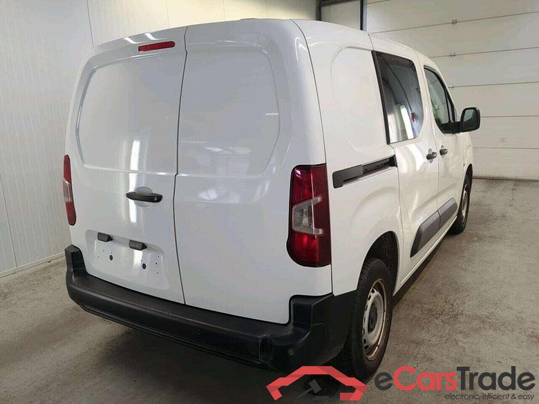PEUGEOT Partner 1.2 PT. Premium #2