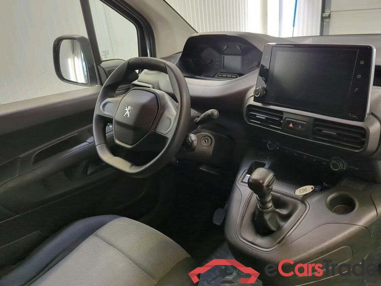 PEUGEOT Partner 1.2 PT. Premium #3