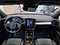 preview Volvo XC40 #2