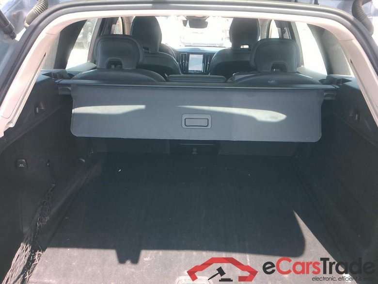 XC60 B4 197CH 2WD BA ULT DA BP #6
