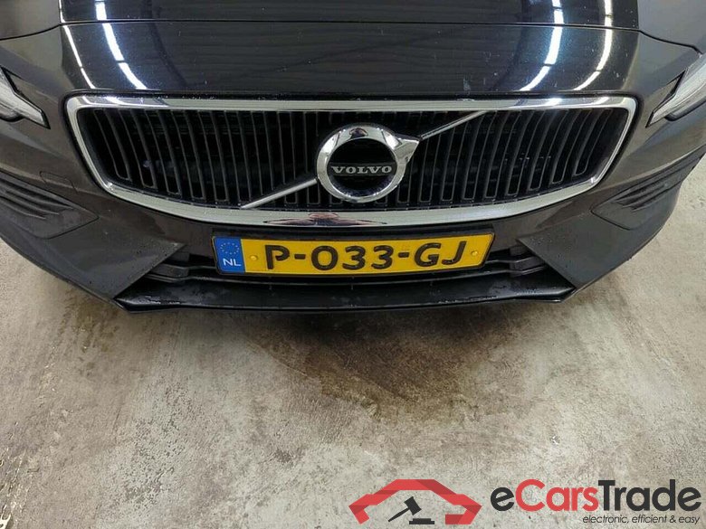 VOLVO V60 2.0 B3 Momentum #4