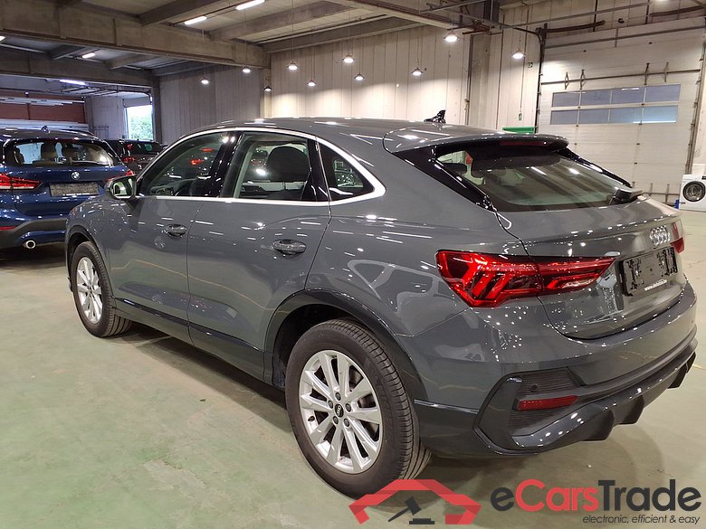 AUDI Q3 Sportback 1.4 45 TFSI E S TRONIC #2