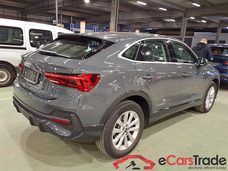 AUDI Q3 Sportback 1.4 45 TFSI E S TRONIC #4