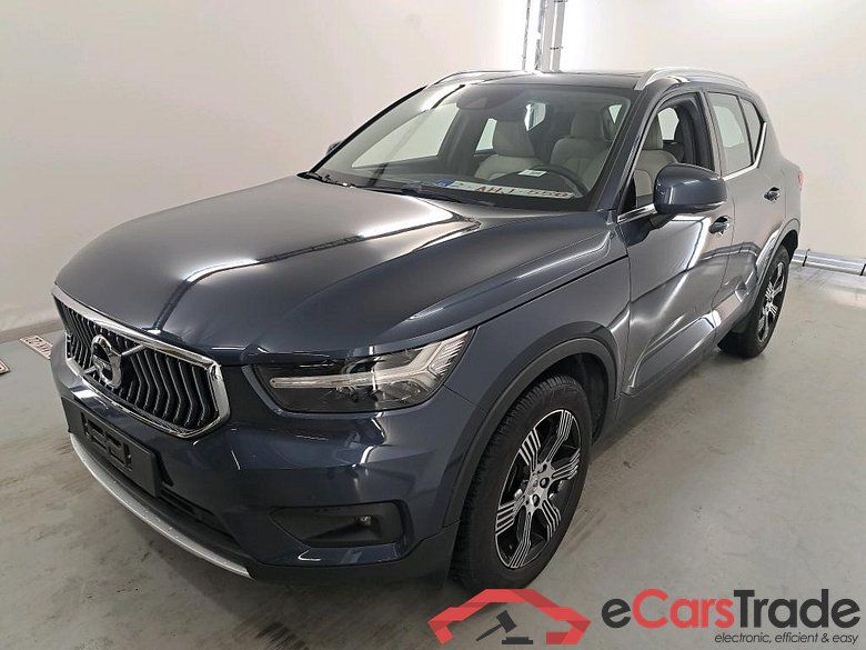 VOLVO XC40 2.0 B4 AWD MHE Inscription Geartronic