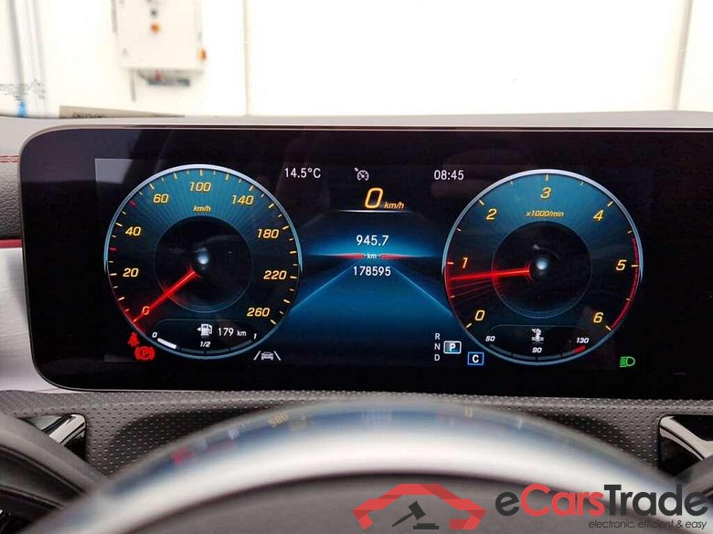 MERCEDES-BENZ CLA-klasse Shooting Brake 180 d Bns Sol. AMG AUT. #5