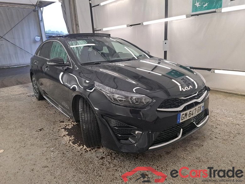 KIA ProCeed / 2021 / 5P / Break 1.5 T-GDI 160 ISG GT LINE PREMIUM DCT7 #4