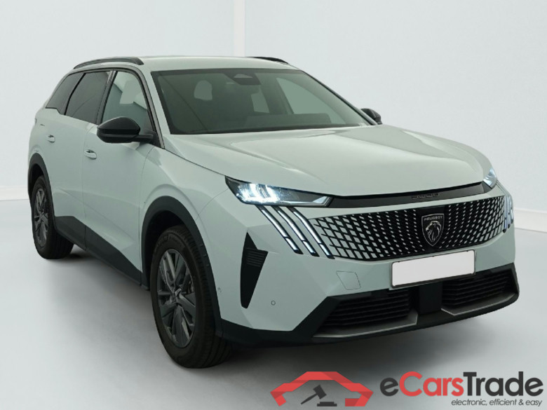 Peugeot 5008 HYBRID 145 CH E-DCS6 ALLURE #1