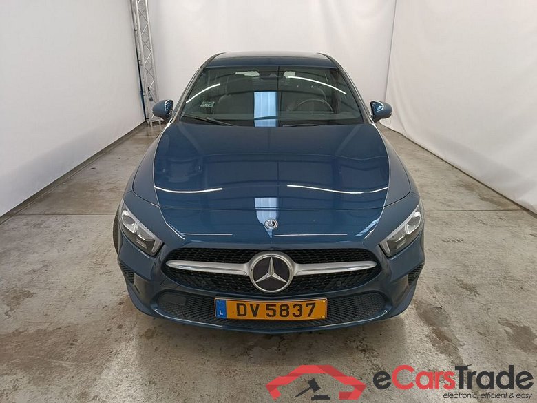 MERCEDES CLASSE A DIESEL (W177) A 180 d Business Solution 5d #5