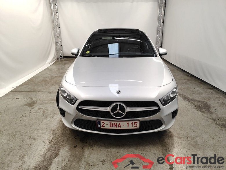 Mercedes-Benz A-Klasse Limousine A 180d DCT Business Solution 4d #5