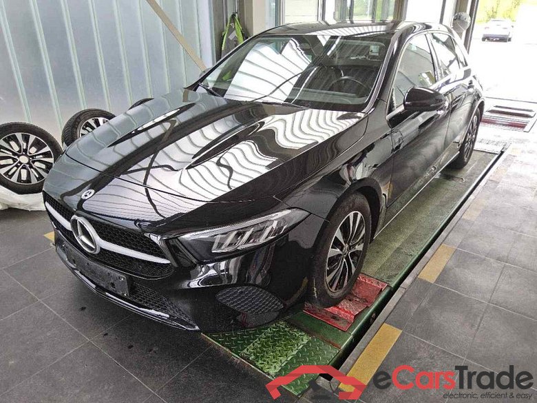 Mercedes-Benz A (BM 177)(03.2018->) DE - LimS5 A 180 EU6d, (Facelift) 2022 - 2024 #1