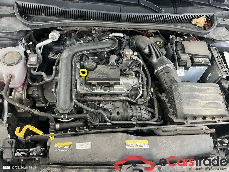 VOLKSWAGEN TAIGO 1.0 TSI 81KW DSG LIFE #6
