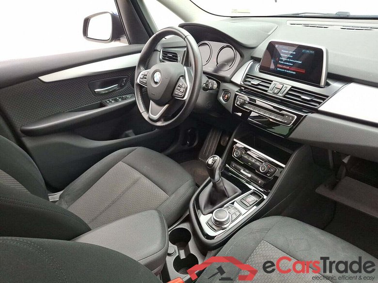 BMW 216d Gran Tourer LED-Xenon Navi KeylessGo Camera Klima PDC ... #6