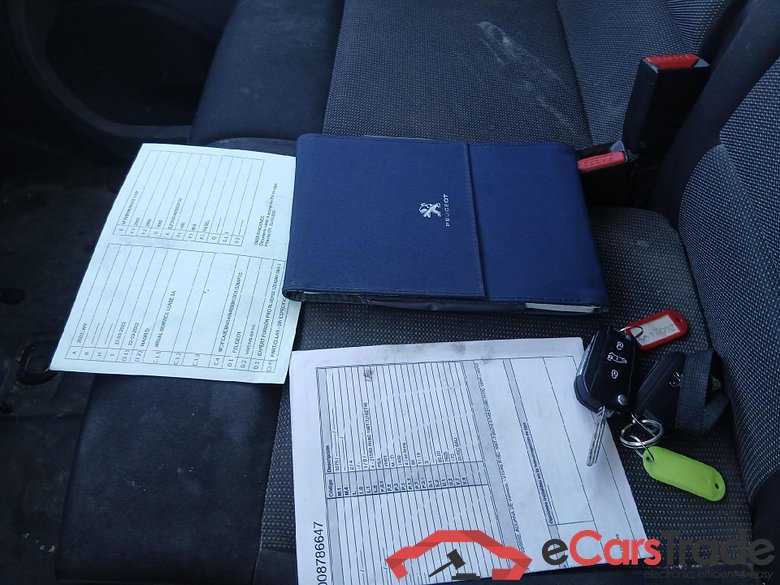 PEUGEOT Expert / 2016 / 4P / furgón Furgón Pro 1.5 BlueHDi 120 Standard #5