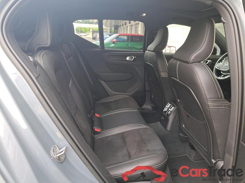 VOLVO XC40 1.5 T4 PHEV R-DESIGN DCT #6
