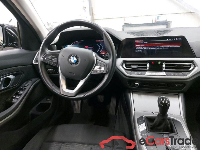 BMW 318d LED-Xenon LC-Pro Navi KeylessGo Camera Klima PDC ... #3