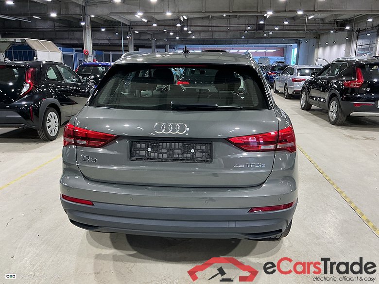 AUDI Q3 1.4 45 TFSI E S TRONIC #5