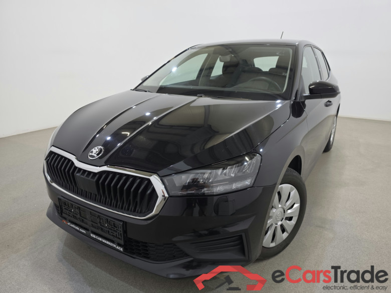 Skoda Fabia 1.0 MPI LED Display Klima PDC ...