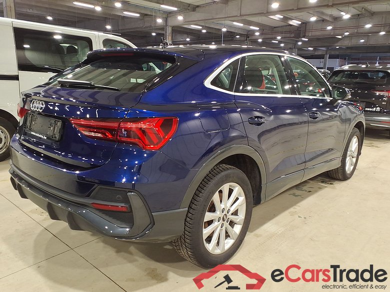 AUDI Q3 Sportback 1.4 45 TFSI E S TRONIC #4