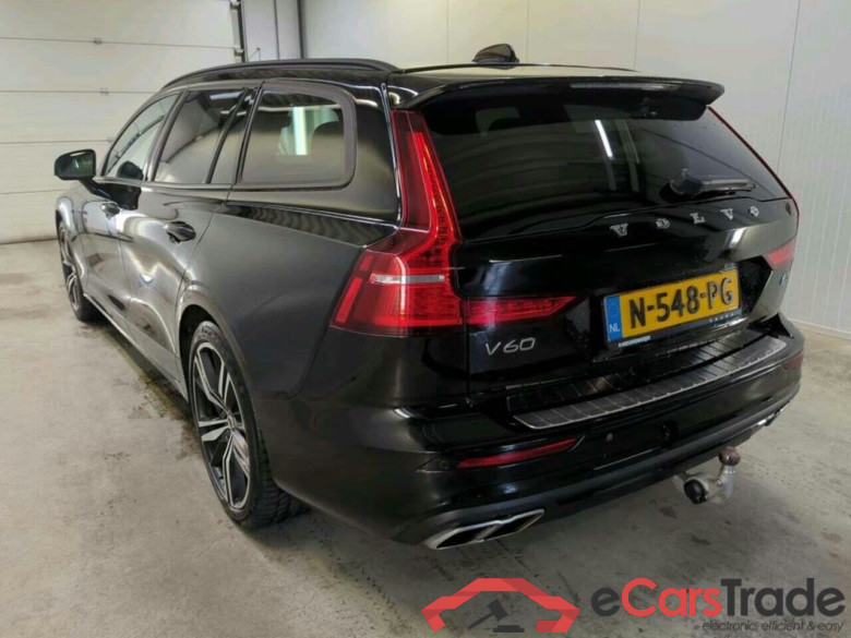 VOLVO V60 2.0 B3 Mom. Adv. #6