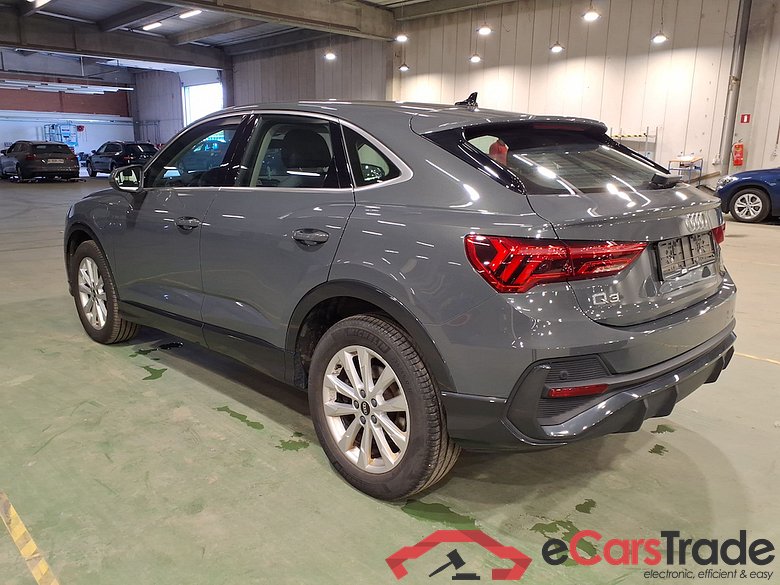 AUDI Q3 Sportback 1.4 45 TFSI E S TRONIC #2