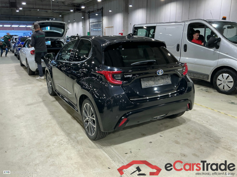 TOYOTA YARIS 1.5 VVT-I HYBRID ELEGANT E-CVT #3