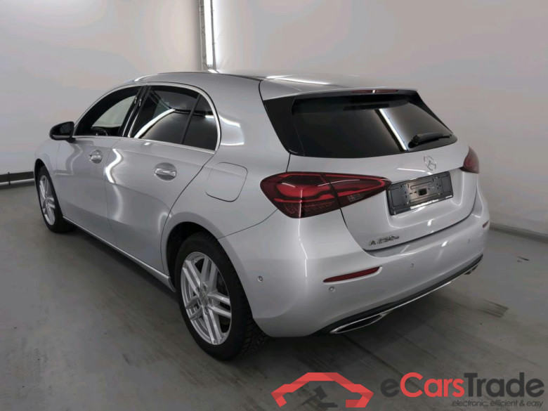 MERCEDES-BENZ A-CLASS 1.3 A 250 E PHEV LUXURY LINE DCT #3