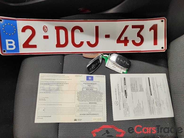 Mercedes-Benz CLA Shooting Brake CLA 200 d Business Line 5d #4