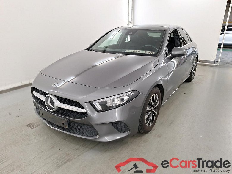 MERCEDES-BENZ CLASSE A SEDAN DIESEL (V177) A 180 d Business Solution #1