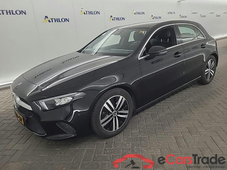 MERCEDES-BENZ A-klasse A 180 DCT Luxury Line 5D 100kW #1