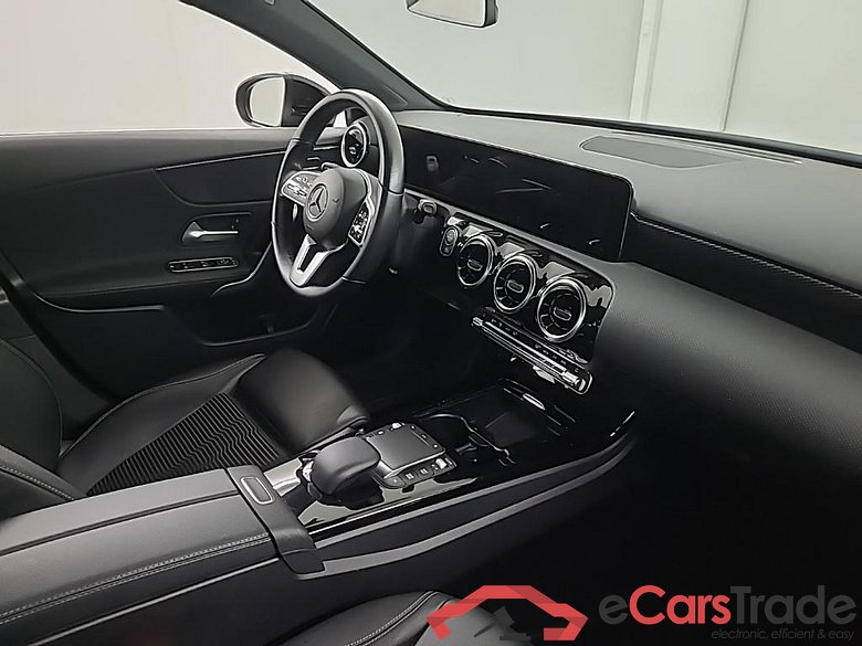 MERCEDES-BENZ A-klasse A 180 DCT Luxury Line 5D 100kW #6