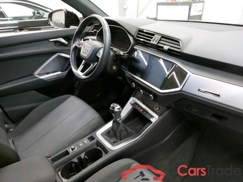 AUDI - AUD Q3 35 TFSI 150PK Pack Business * PETROL * #3