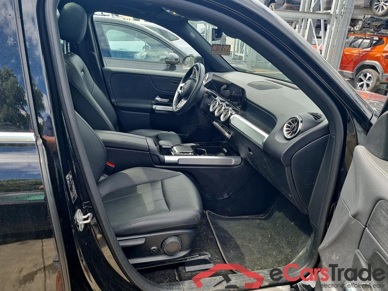 MERCEDES - MER EQB 300 4MATIC 228PK Edition           ***      TOTAL LOSS      ***         Premium Pack With 360 Camera & Drive Assistant & Pano Roof     * ELECTRIC * #3