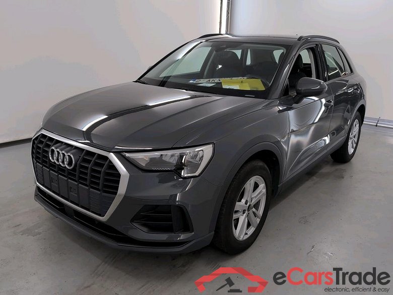 AUDI Q3 2.0 35 TDI S TRONIC BUSINESS EDITION