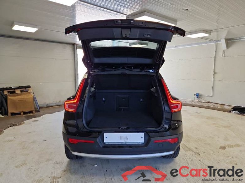 VOLVO XC40 / 2021 / 5P / SUV T5 RECHARGE PLUG-IN AUTO CORE #5