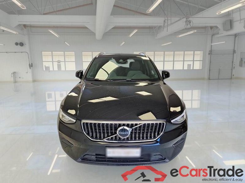 VOLVO XC40 / 2021 / 5P / SUV T5 RECHARGE PLUG-IN AUTO CORE #6